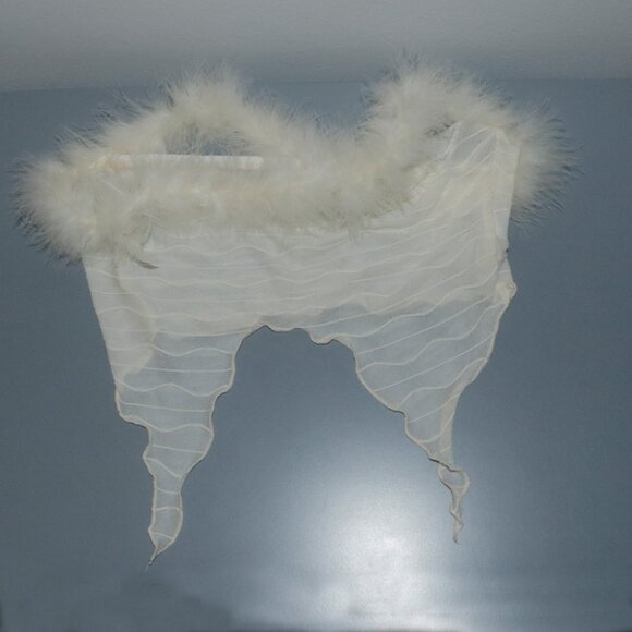 Strapless Fuzzy Tube Top - SHEIN - Picture 5 of 6